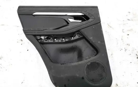 Land Rover Range Rover Evoque L551 Rear door card panel trim k8d223879c k8d2-23879-c