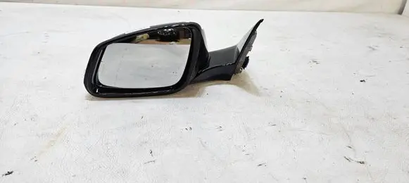 BMW 2 F44 Front door electric wing mirror 041564