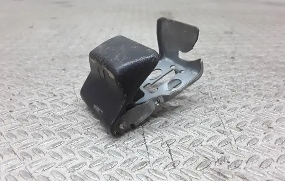 Toyota Hilux (N80, N90, N100, N110) Fuel cap release pull handle 