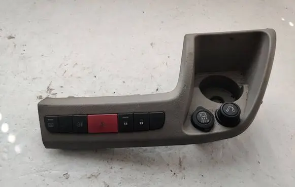 Peugeot Boxer Other switches/knobs/shifts 1308183070