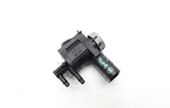 Skoda Octavia Mk2 (1Z) Valve vacuum 1K0906283A
