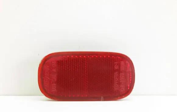 Toyota RAV 4 (XA20) Rear tail light reflector 023616