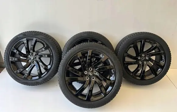 Land Rover Discovery 5 R22 alloy rim HY3M1007DA