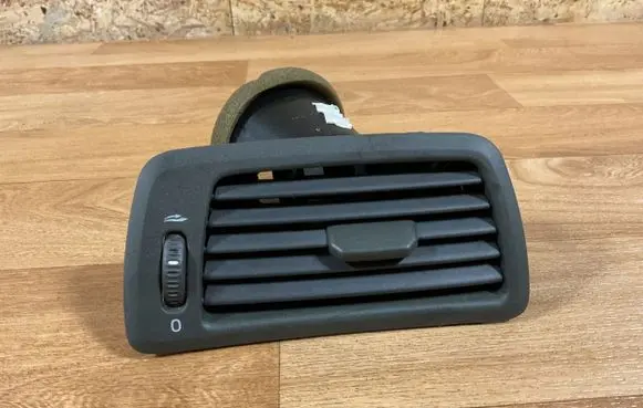 Volvo V70 Dashboard side air vent grill/cover trim 3409375