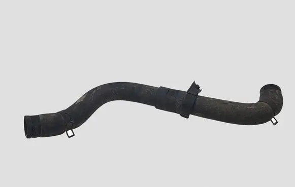 Hyundai Trajet Intercooler hose/pipe