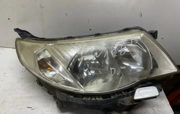Subaru Forester SH Headlight/headlamp
