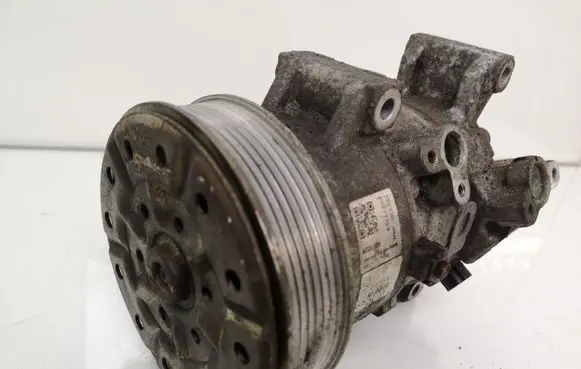 Toyota Avensis T250 Air conditioning (A/C) compressor (pump) 4472209395 PO177719 15033010019