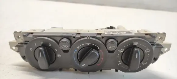 Ford Focus Climate control unit 3M5T19980AD 69607324