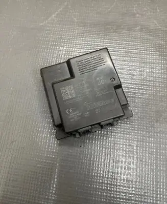 Opel Insignia B Keyless (KESSY) go control unit/module 13518765 793186748 8219800000000X