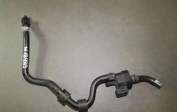 Audi A3 S3 8V Vacuum line/pipe/hose 5Q0133366B