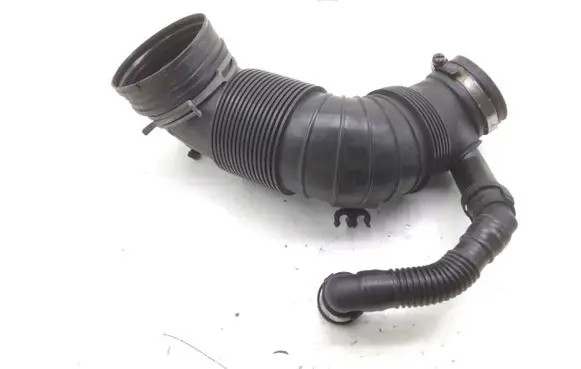 Volkswagen PASSAT CC Air intake duct part 3C0129654