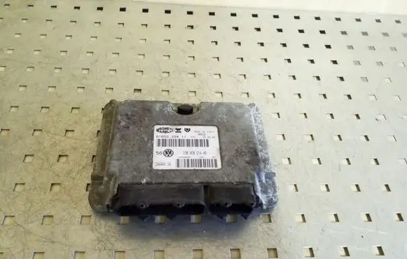 Volkswagen Golf IV Engine control unit/module 036906014AB