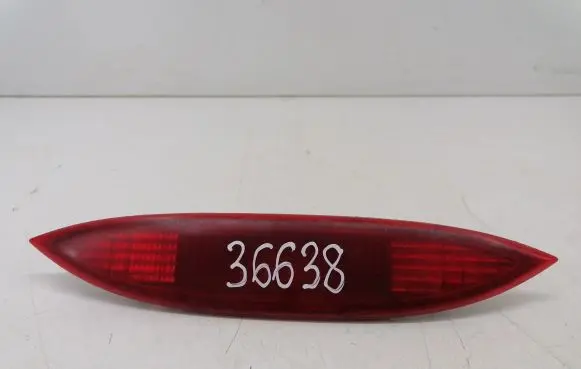 Nissan Note (E11) Third/center stoplight