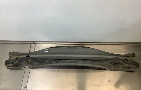 Volvo V70 Front bumper cross member