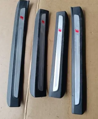 Audi Q7 4L sill trim set (inner) 4L0853373E 4L0853374E 4L0853375F