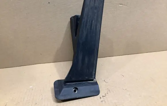 BMW 3 E90 E91 Accelerator throttle pedal 6788633