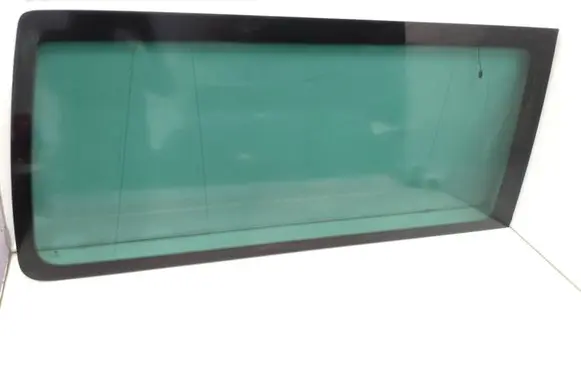 Volkswagen Transporter - Caravelle T5 Rear side window 43R002092