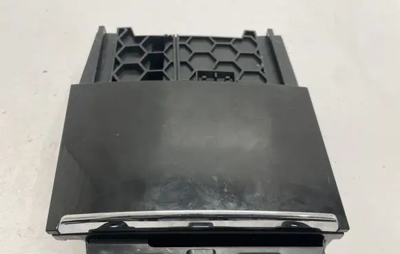 Skoda Kodiaq Ashtray (front) 567863077