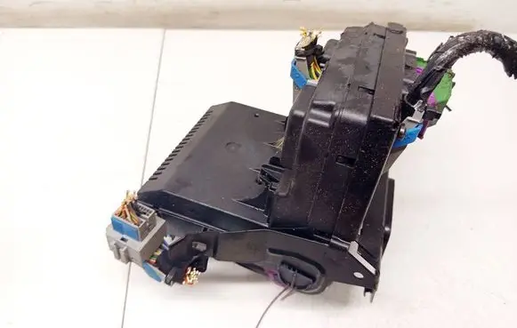 Volvo XC90 Fuse box set 31394157 28373663