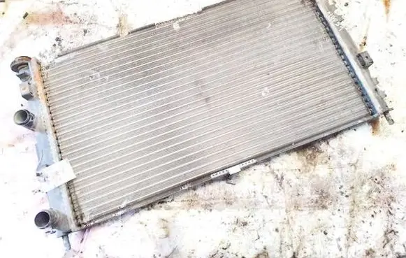 Chrysler Sebring (ST-22 - JR) Coolant radiator 05017619aa 83403