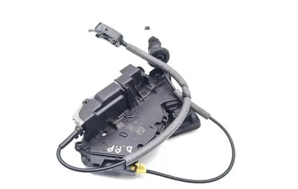 Volkswagen Polo VI Front door lock 5TC837016D A046465