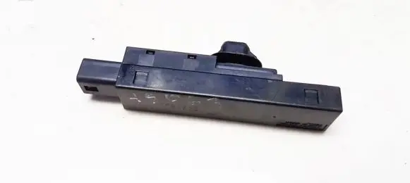 Lexus IS 220D-250-350 Sensor E750841 6270