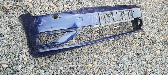 Volkswagen Golf VII Front bumper
