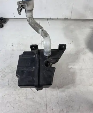 Volkswagen Golf Sportsvan Windshield washer fluid reservoir/tank 5G0955453J