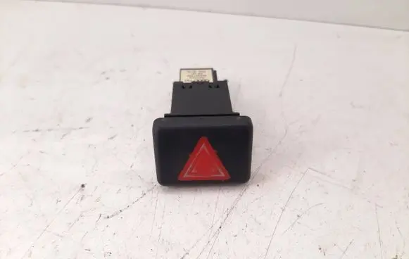 Audi A4 S4 B7 8E 8H Hazard light switch 8E0941509