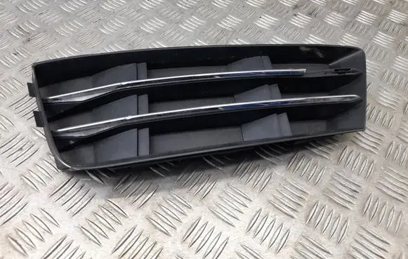 Audi A4 S4 B9 Front bumper lower grill 8W0807681R