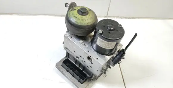 Mercedes-Benz E W211 ABS Pump A0054310512 0265960019