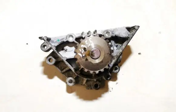 Citroen C4 I Picasso Water pump