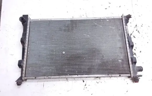 Mercedes-Benz A W168 Coolant radiator A1685001702