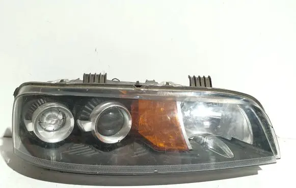 Fiat Punto (188) Headlight/headlamp 89101050