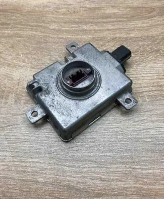 BMW X5 E53 Light module LCM D2SD2R2000H 400V