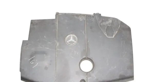 Mercedes-Benz SLK R172 Engine cover (trim) A6510102418