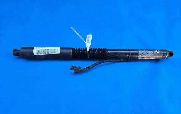 BMW X3 G01 Tailgate strut 7397322