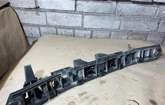 Ford Turneo Courier Rear bumper mounting bracket ET7617B861AE