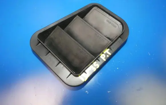 Hyundai ix35 Trunk grilles 