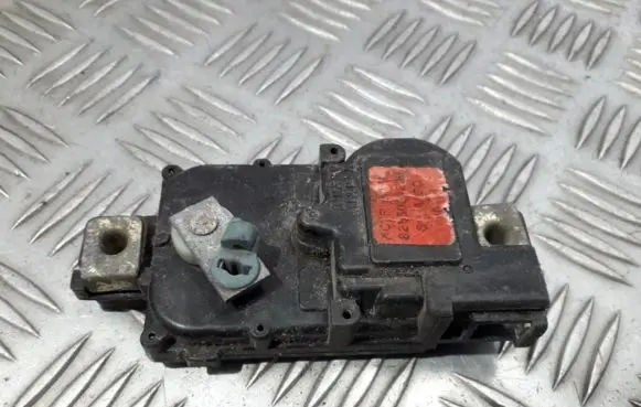 Nissan Maxima Central locking motor 