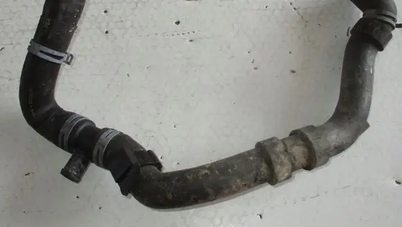 Skoda Superb B6 (3T) Engine coolant pipe/hose