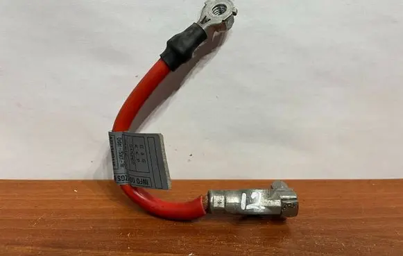 Mercedes-Benz S W221 Positive cable (battery) A2215403110 6136718