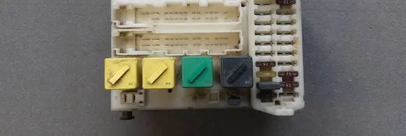 Ford Mondeo MK II Fuse box set 93BG14K150AD