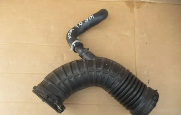 Hyundai Kona I Air intake hose/pipe 28139J9100