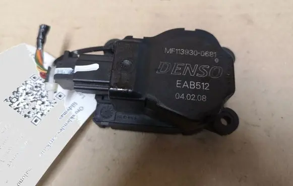 Land Rover Discovery 3 - LR3 Air flap motor/actuator MF1139300681