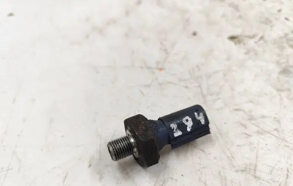 Audi A4 S4 B8 8K Air conditioning (A/C) pressure sensor 