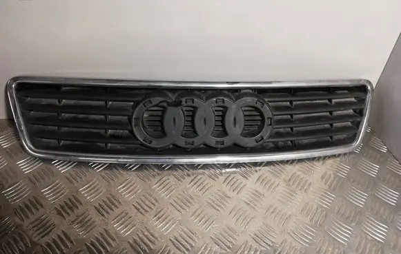 Audi A4 S4 B6 8E 8H Front grill 4B0853651A