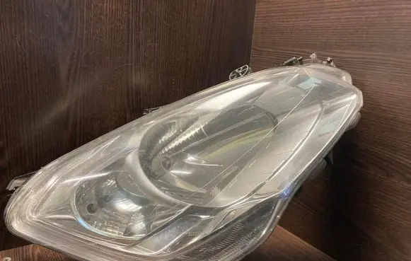 Citroen Berlingo Headlight/headlamp 89318041 9682828180