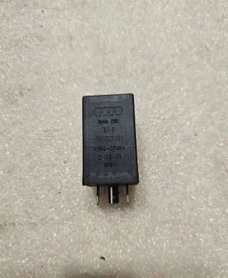 Audi A4 S4 B5 8D Other relay 4D0907131