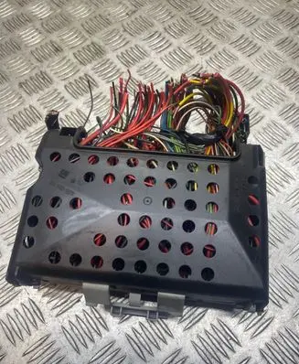 Opel Astra G Fuse box set 24431677 24412497